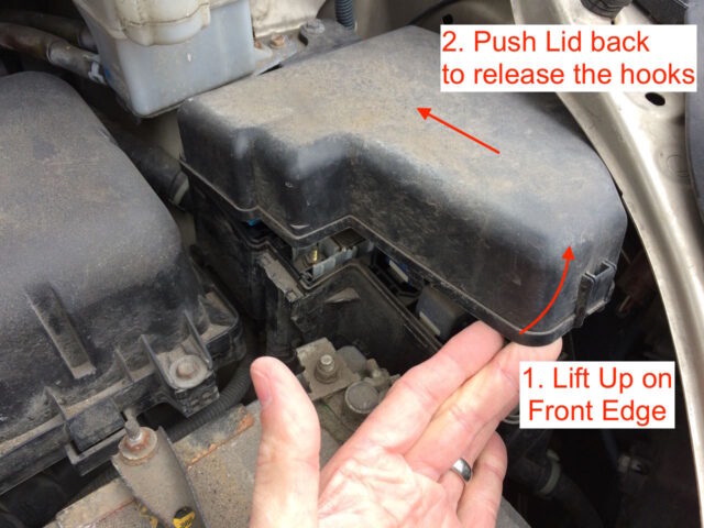 Toyota Sienna Engine compartment fuse box cover removal