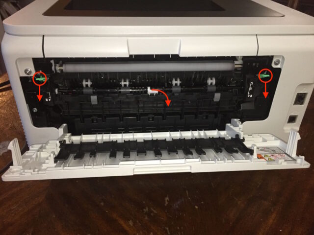 Instructions on opening the inner-roller mechanism