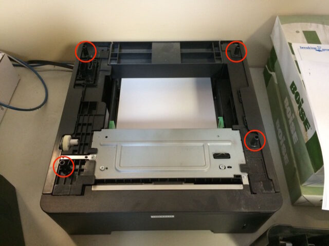 Brother MFC-8950 Paper Tray 2 Peg Locations