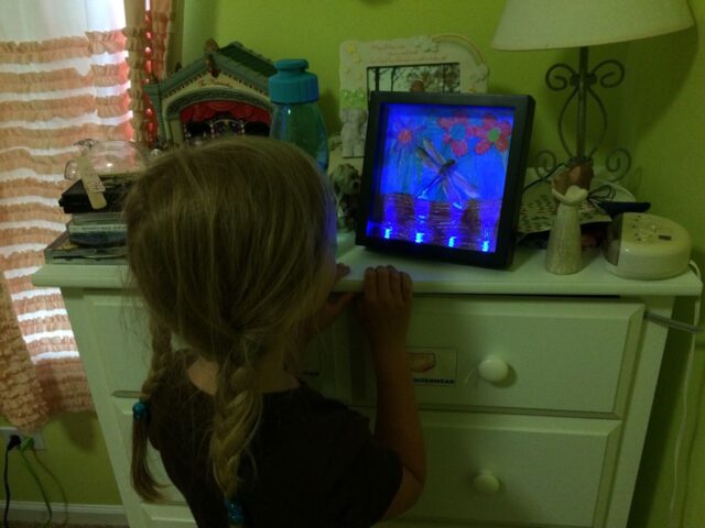 LED Shadow Box-Kids Love It