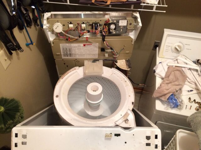 Kenmore 90 Series Washer Fills Slowly-Removing the Washer Housing Step 2