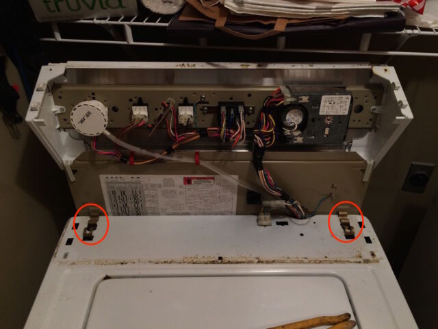 Kenmore 90 Series Washer Fills Slowly-Spring Clip Location