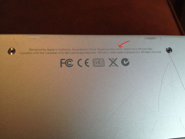 MacBook Pro Model Number A1211