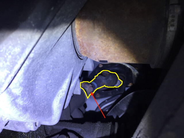 Showing where to to lubricate the steering intermediate shaft