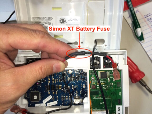 Simon XT In-Line Battery Fuse