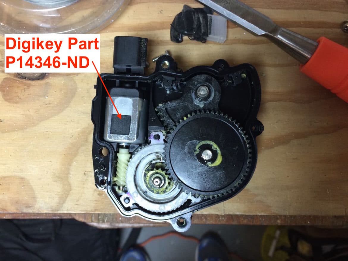 Door Latch Assembly Internals