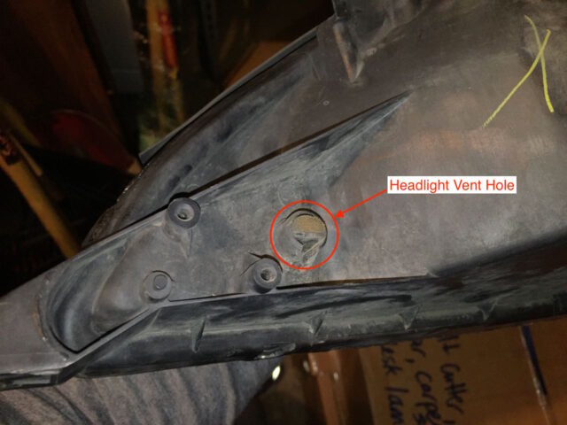 Location of headlight vent