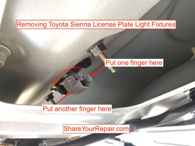 Toyota Sienna License Plate Light Fixture Removal