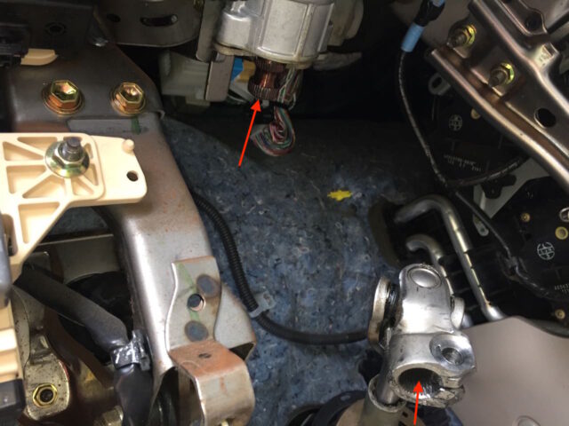 The upper end of the sienna intermediate steering shaft removed