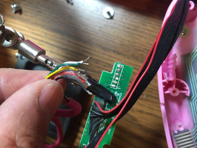 Picture of the unsoldered wires