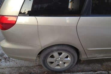 Broken sliding door cable on 2004 Toyota Sienna