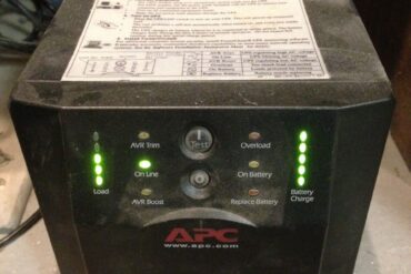 How to Replace the Batteries in an APC Smart-UPS 1000