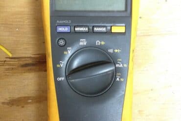 How to Replace the Fuses in a Fluke 177 True RMS Multimeter