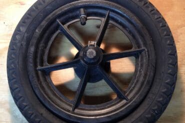 How to Replace the Inner Tube on a Stroller Tire