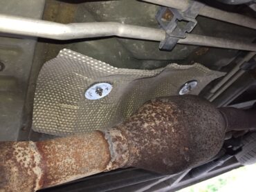 How to Repair Toyota Sienna Rear Exhaust Heat Shield Rattle · Share