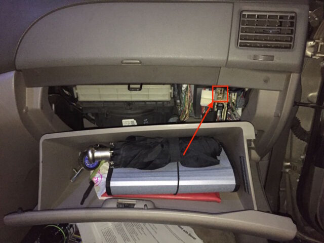 Toyota Sienna Fuse Locations - Share Your Repair toyota sienna fuse box location 
